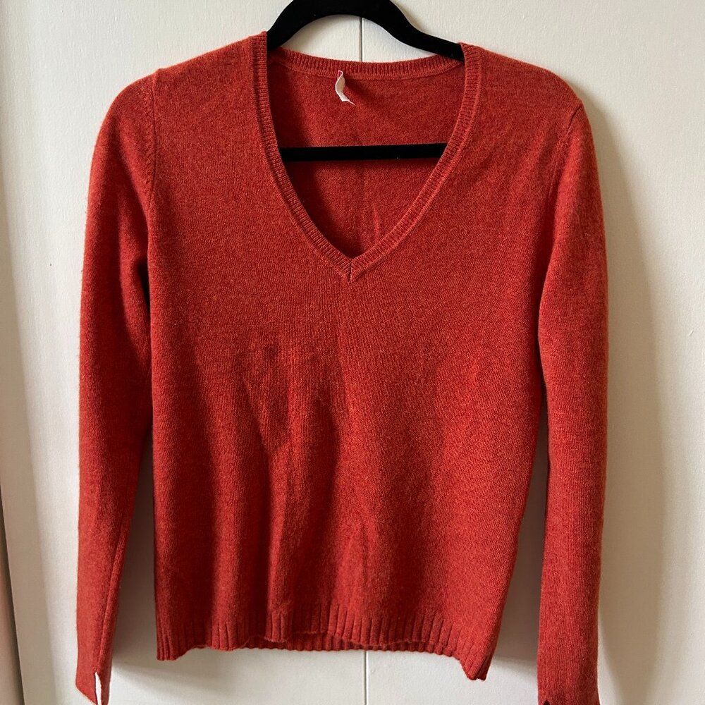 Purotatto 100% Cashmere V-Neck Sweater